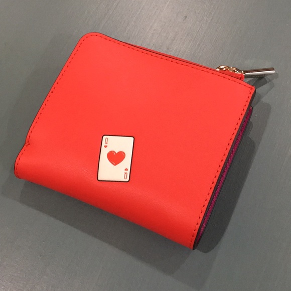 New Small Zip Bifold Wallet - Picture 5 of 6